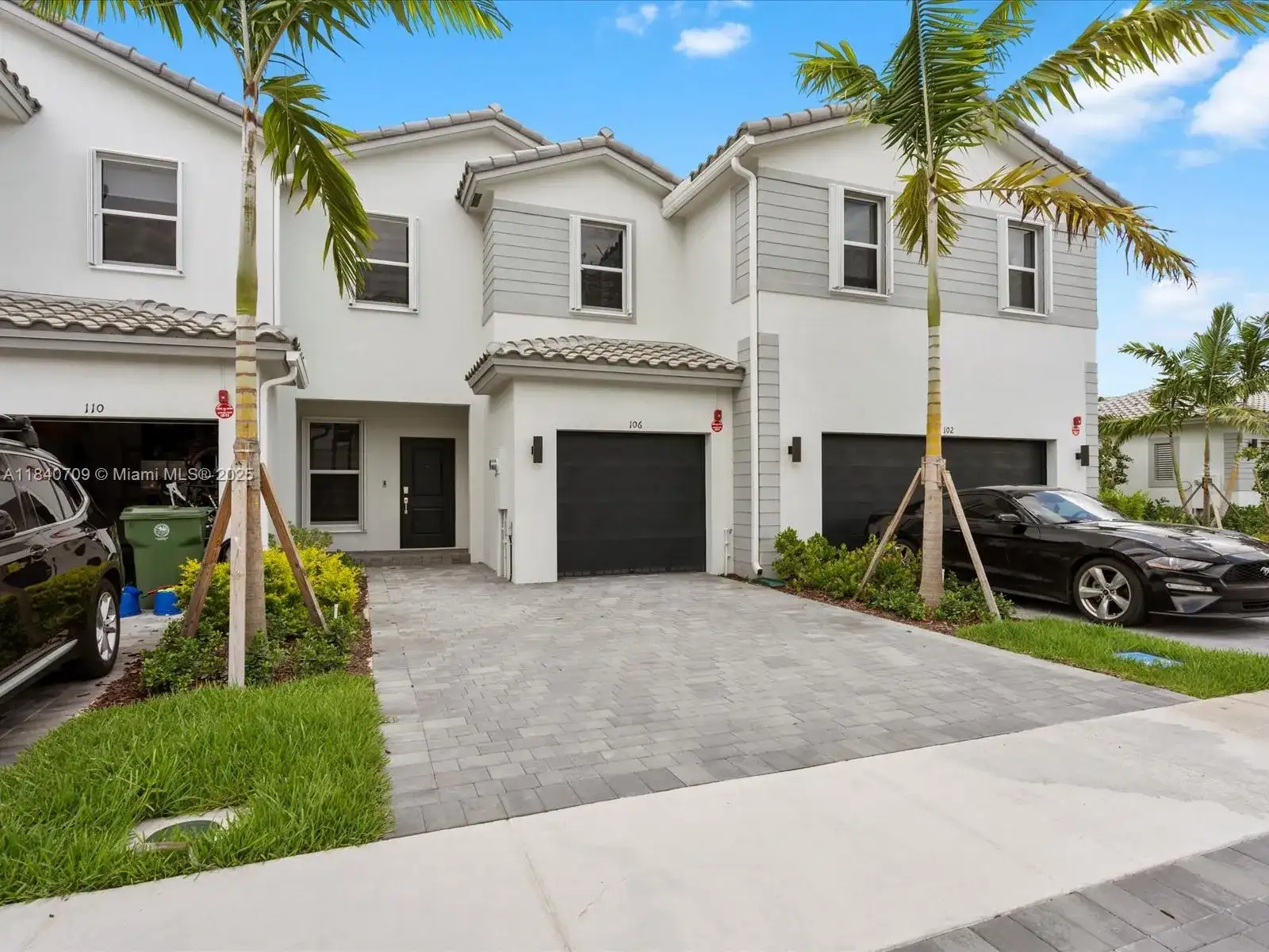106 SW 184th Pl, Pembroke Pines FL 33029 photo 3