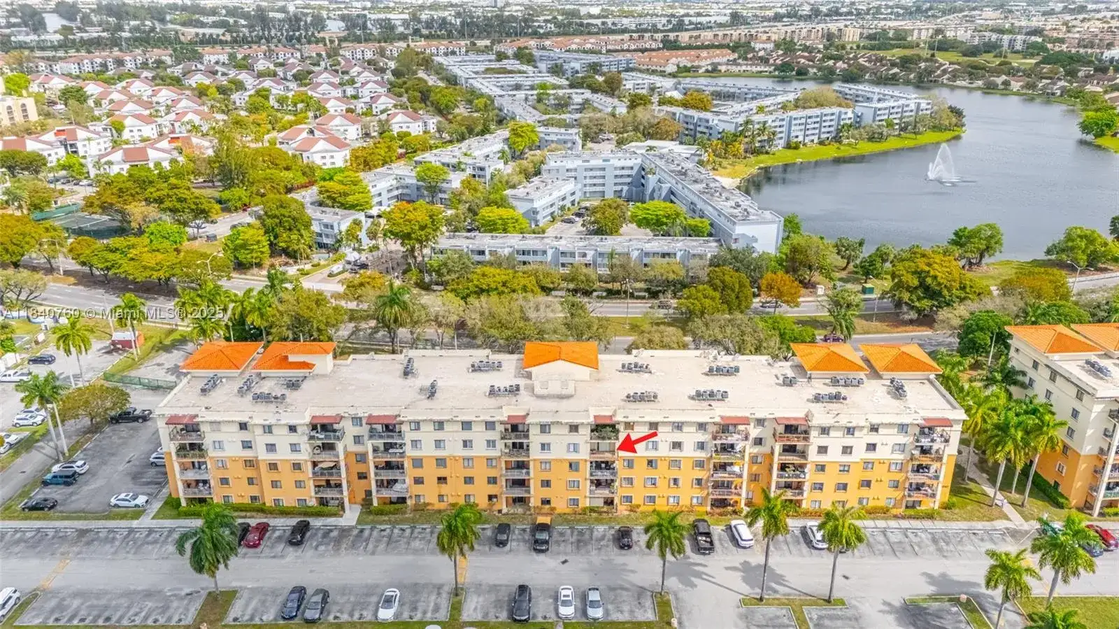 9340 Fontainebleau Blvd # W411, Miami FL 33172 photo 3