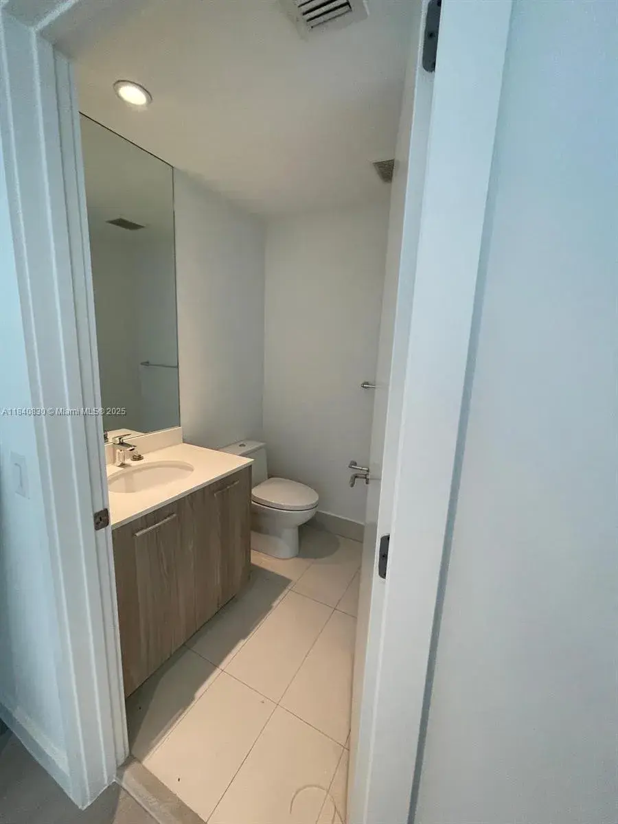 501 NE 31st St # 3705, Miami FL 33137