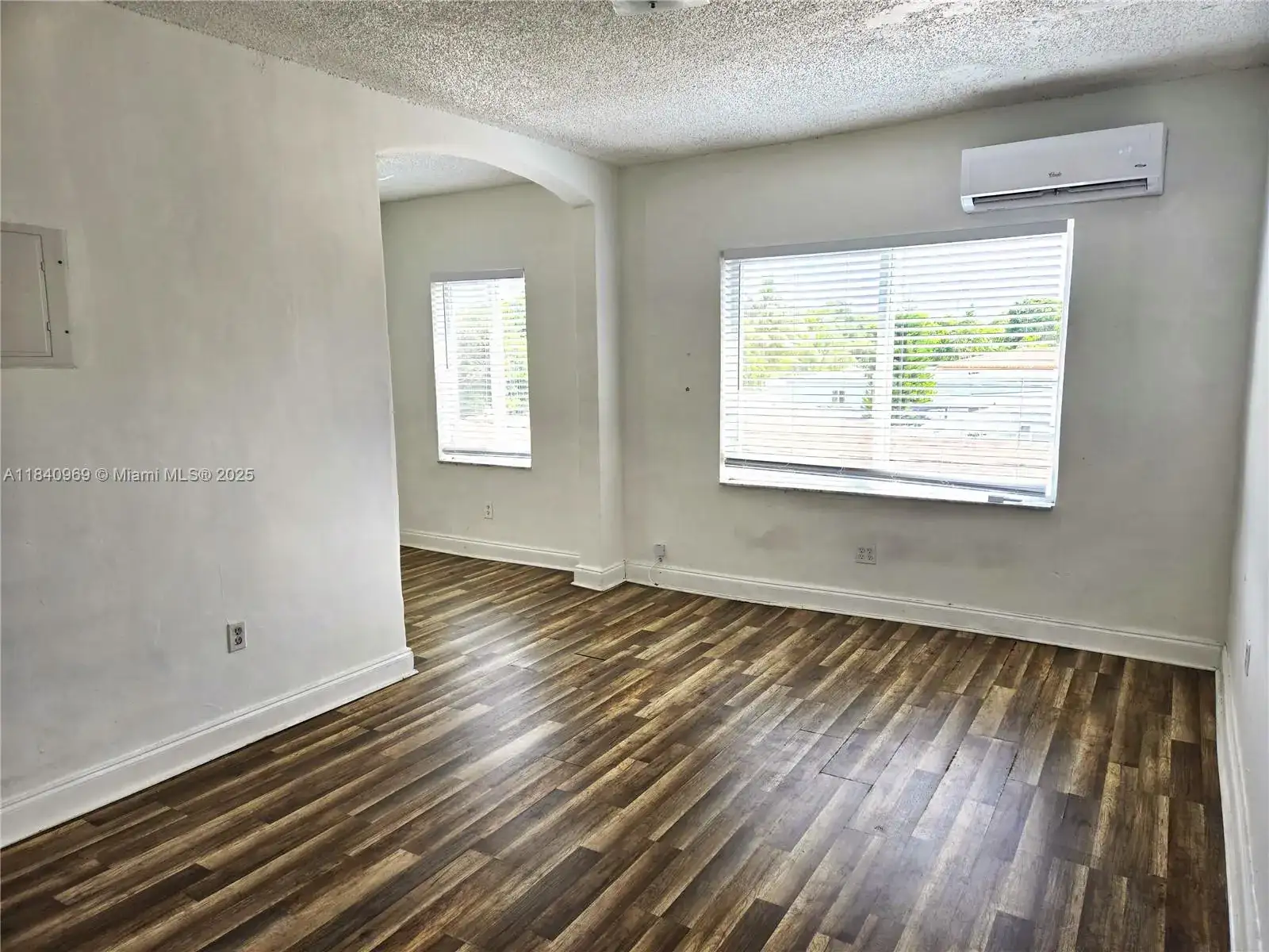 384 Tamiami Canal Rd # 4, Miami FL 33144 photo 2
