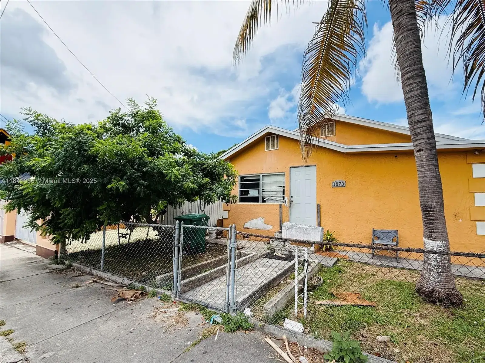 1873 SW 3rd St, Miami FL 33135 photo 2