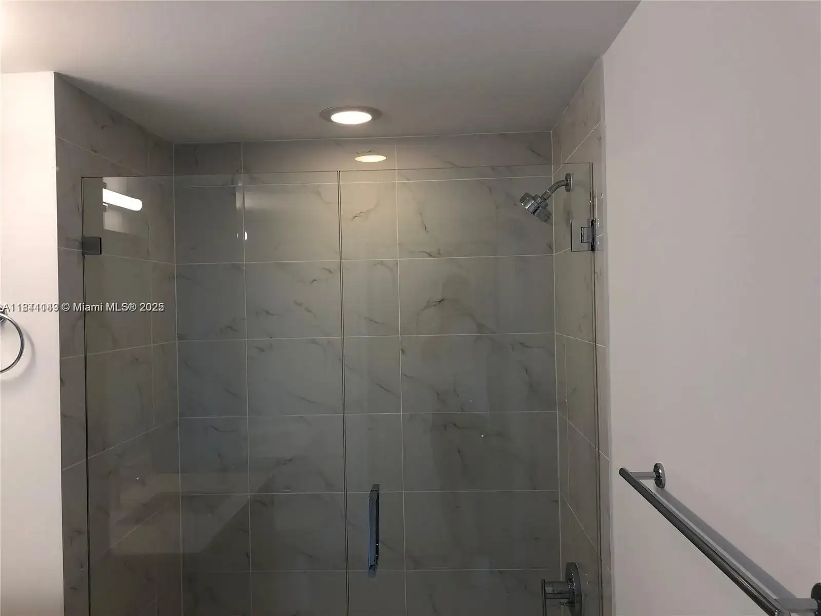 16385 Biscayne Blvd # 1205, North Miami Beach FL 33160 photo 5
