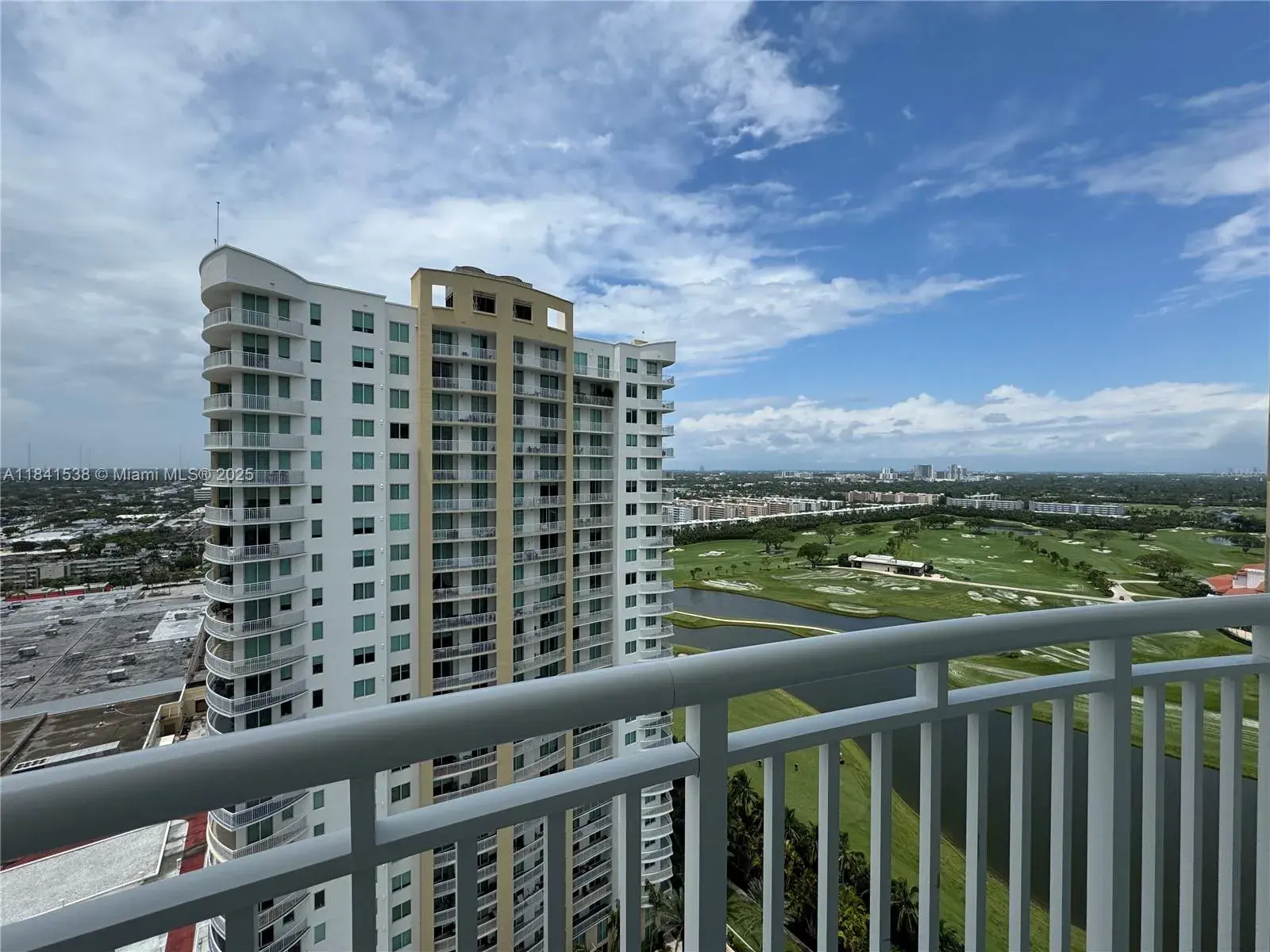 1755 E Hallandale Beach Blvd # 2207E, Hallandale Beach FL 33009