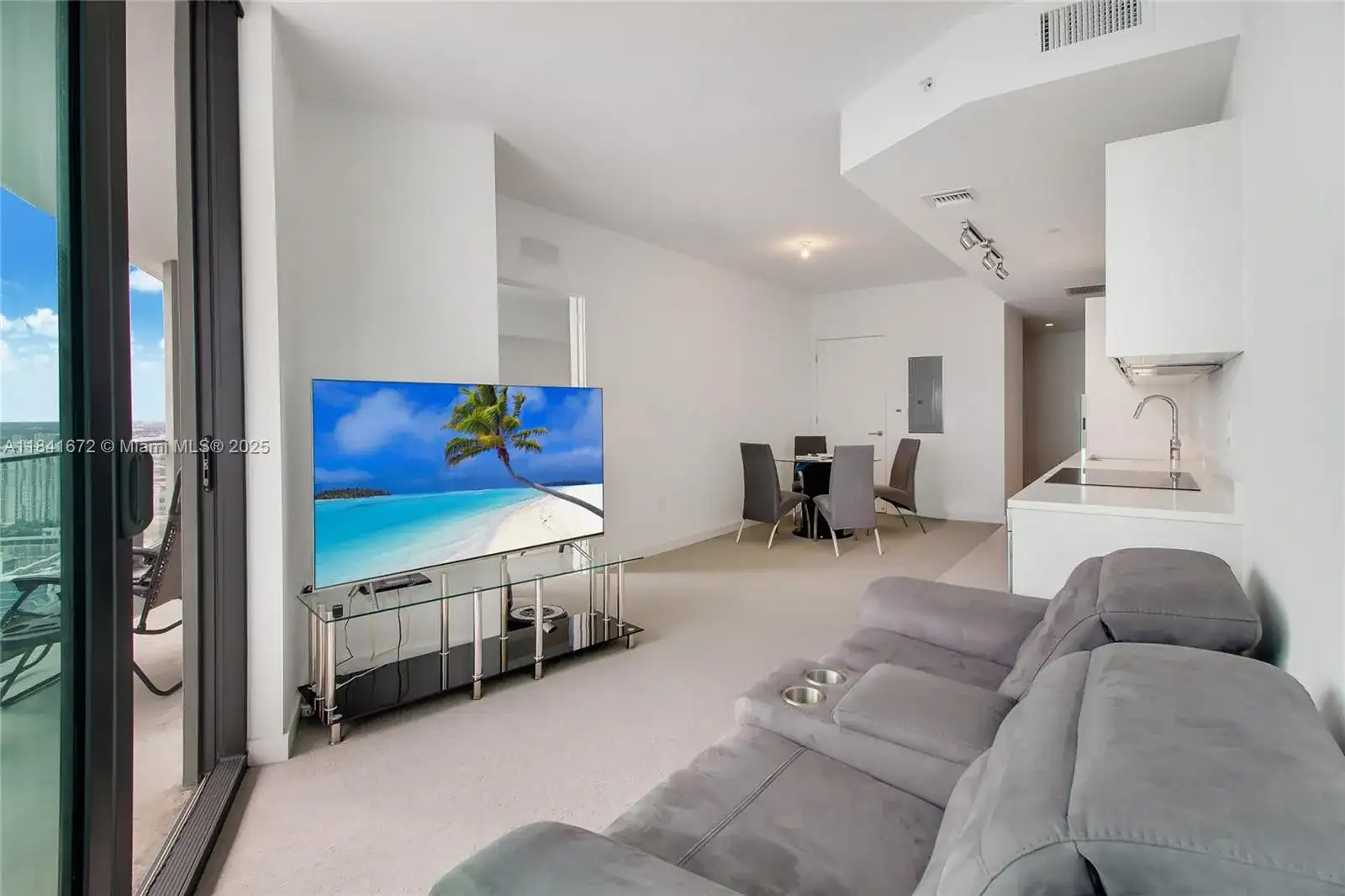 501 NE 31st St # 3607, Miami FL 33137 photo 5