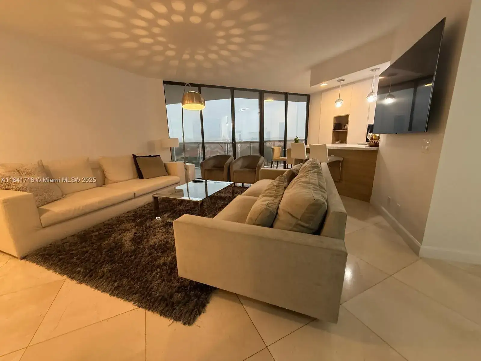 3610 Yacht Club Dr # 713, Aventura FL 33180 photo 4