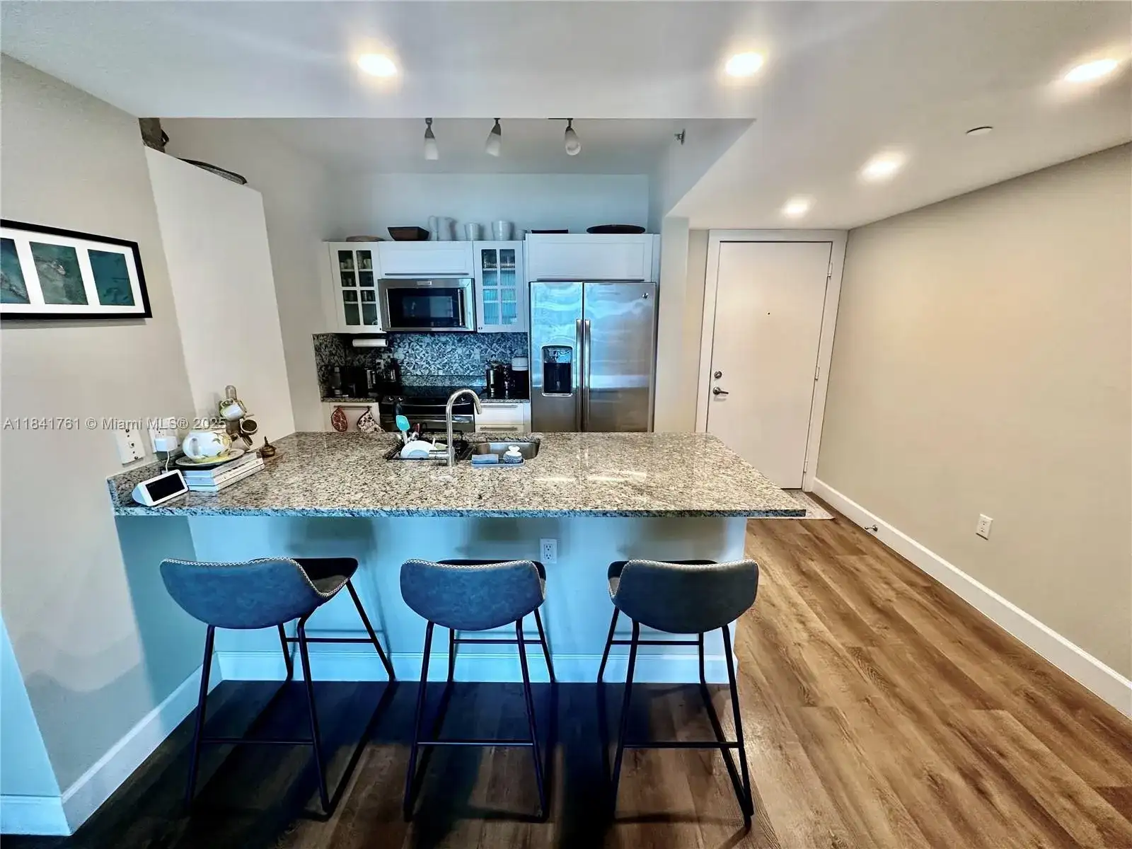 950 Brickell Bay Dr # 1905, Miami FL 33131 photo 3