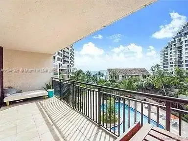 540 Brickell Key Dr # 603, Miami FL 33131 photo 2
