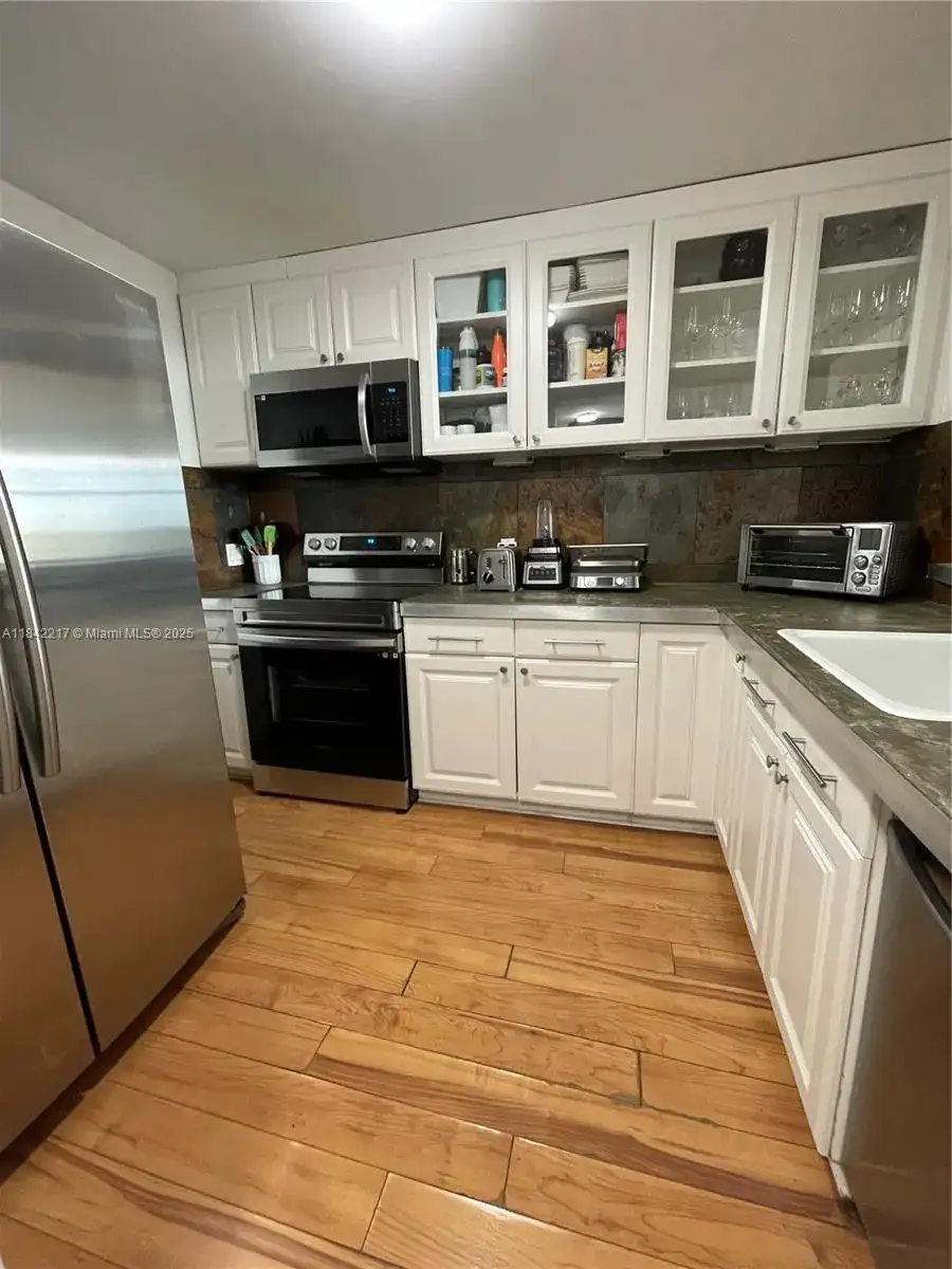1228 West Ave # 1510, Miami Beach FL 33139 photo 5