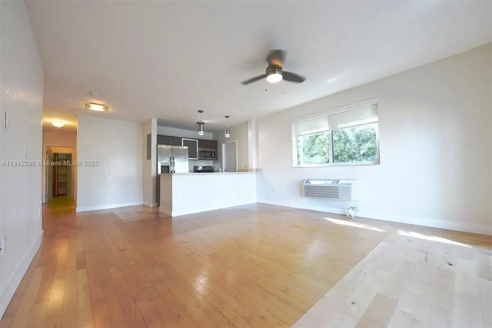7171 Bay Dr # 6, Miami Beach FL 33141 photo 3