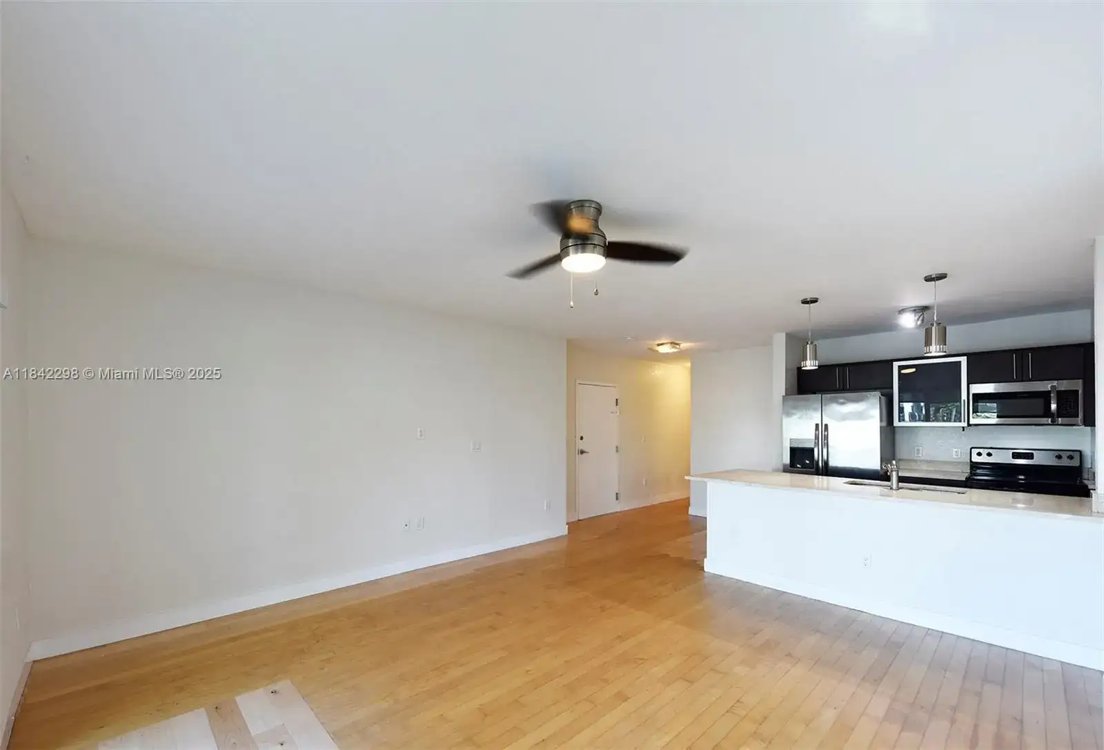 7171 Bay Dr # 6, Miami Beach FL 33141 photo 4