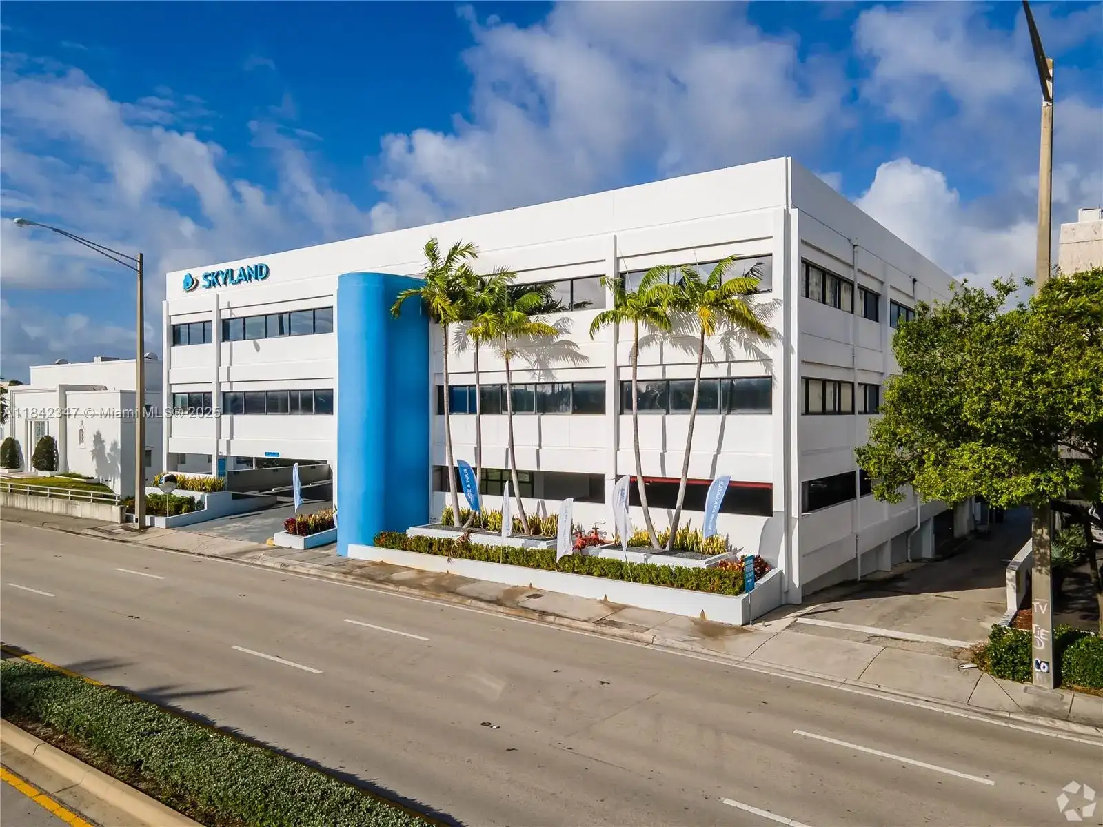 955 S Federal Hwy, Fort Lauderdale FL 33316 photo 2