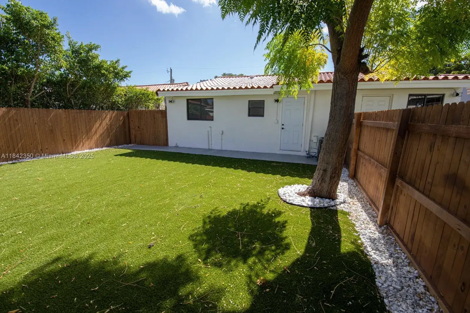 3045 SW 21st St, Miami FL 33145 photo 5