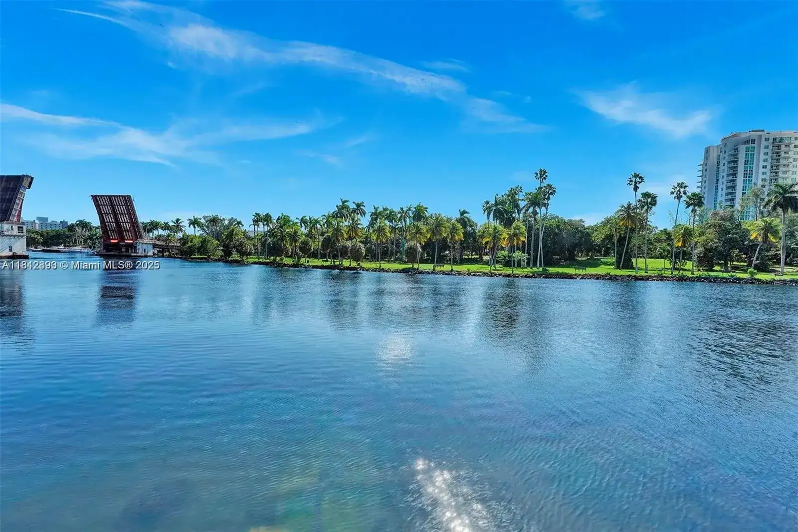 1720 NW N River Dr # 411, Miami FL 33125 photo 3