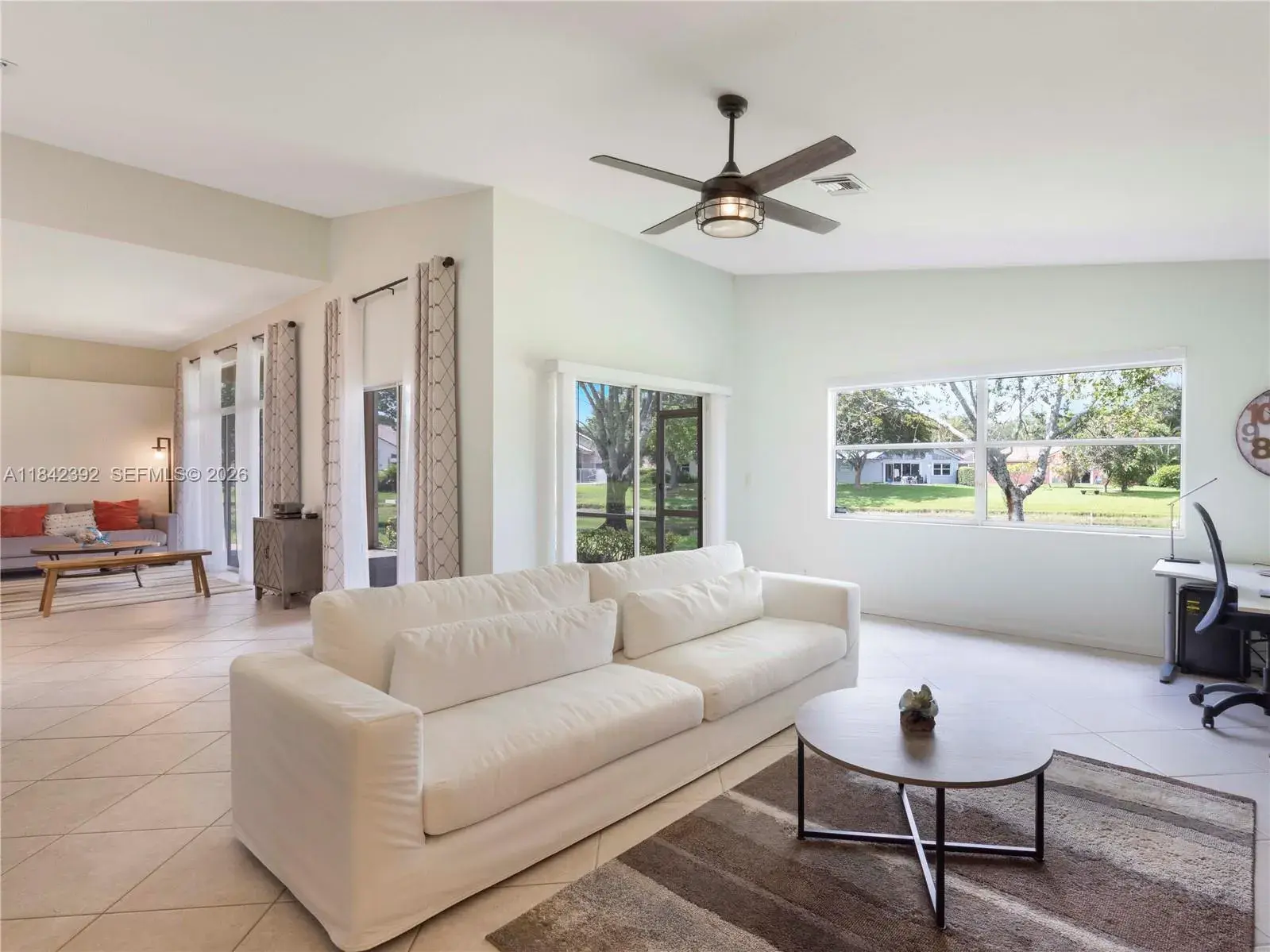2549 Egret Lake Dr, Green Acres FL 33413 photo 4