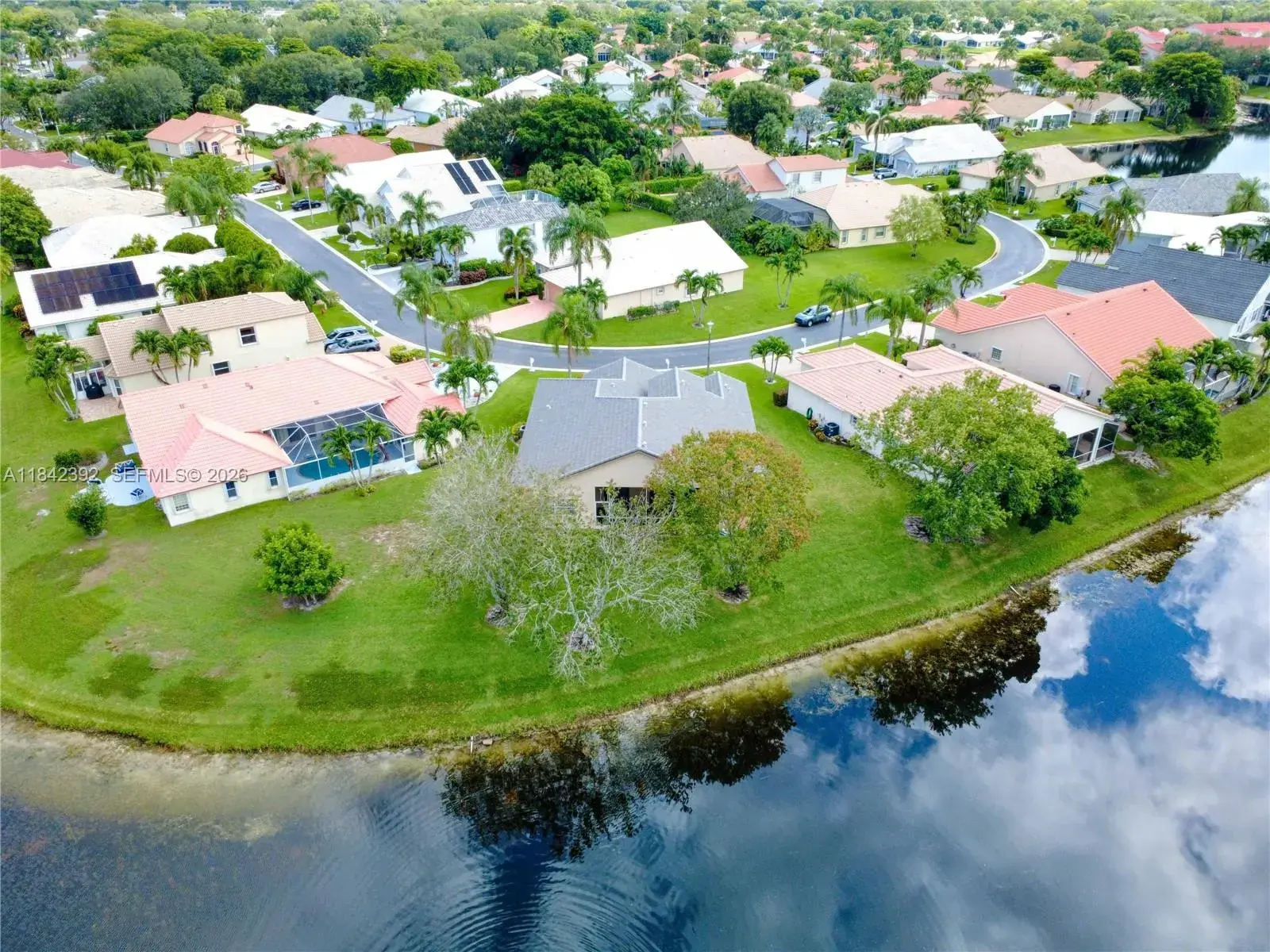 2549 Egret Lake Dr, Green Acres FL 33413 photo 5