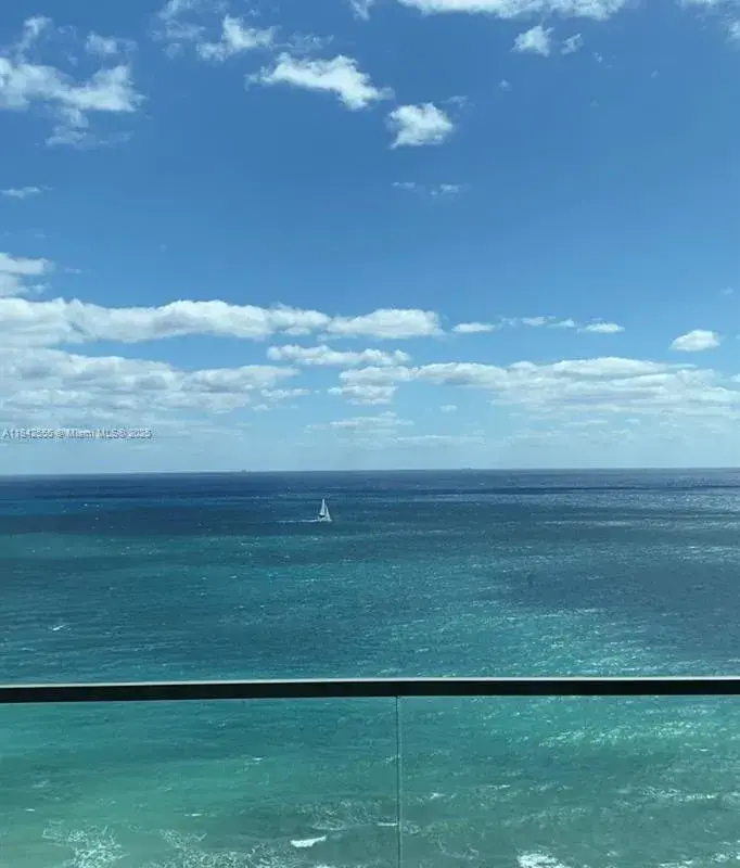 2000 S Ocean Drive # 32A, Hallandale Beach FL 33009