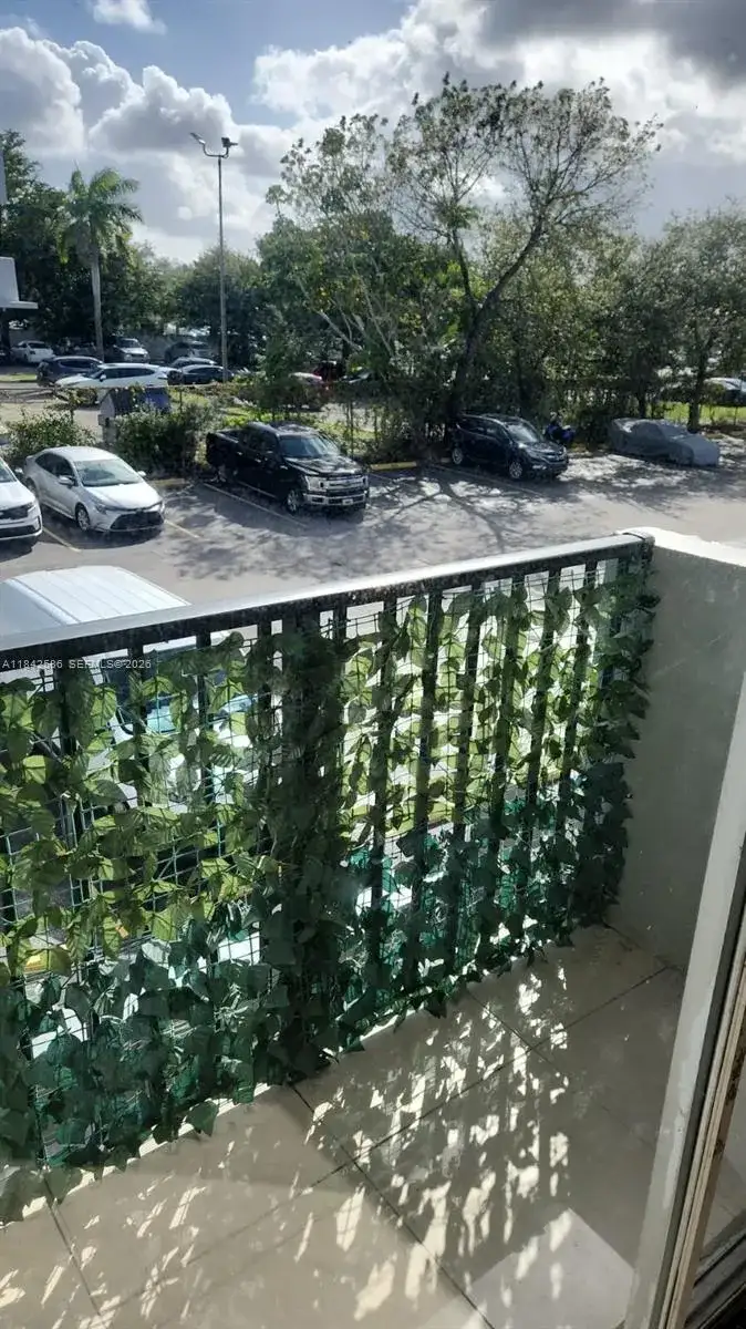 16450 NW 2nd Ave # 206, Miami FL 33169 photo 4