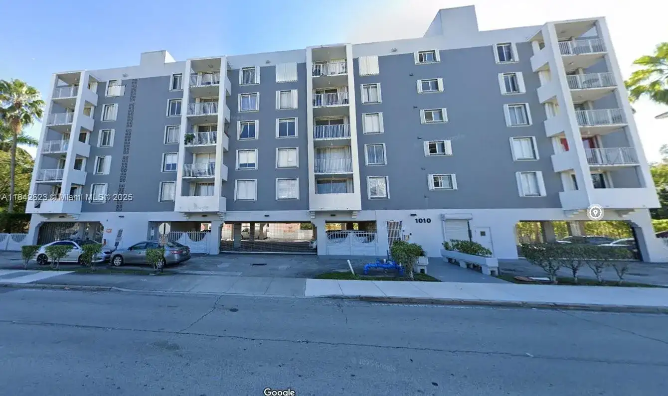 1010 NW 11th St # 408, Miami FL 33136 photo 5