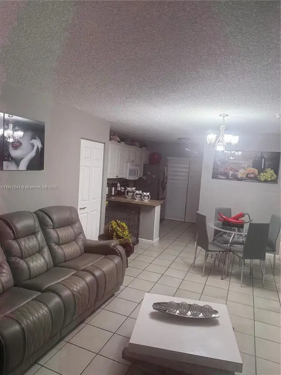 2740 W 63rd St # 107, Hialeah FL 33016 photo 2