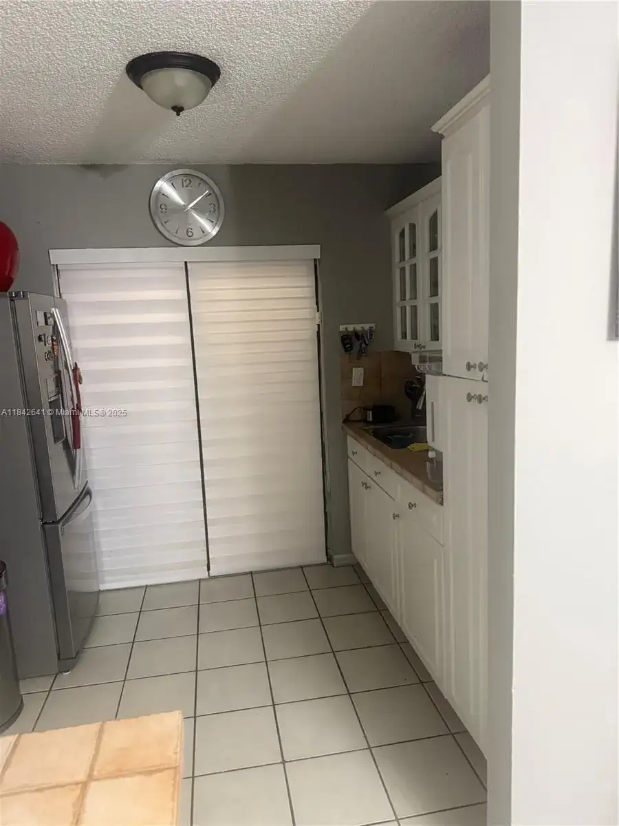 2740 W 63rd St # 107, Hialeah FL 33016 photo 3