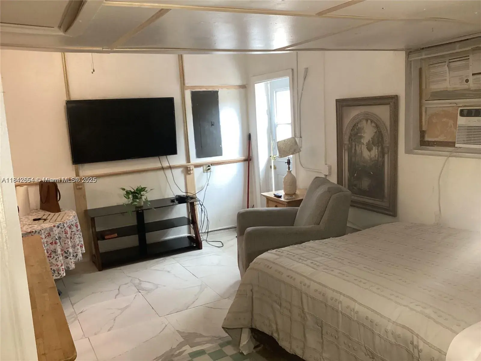 312 N 28th Ave, Hollywood FL 33020