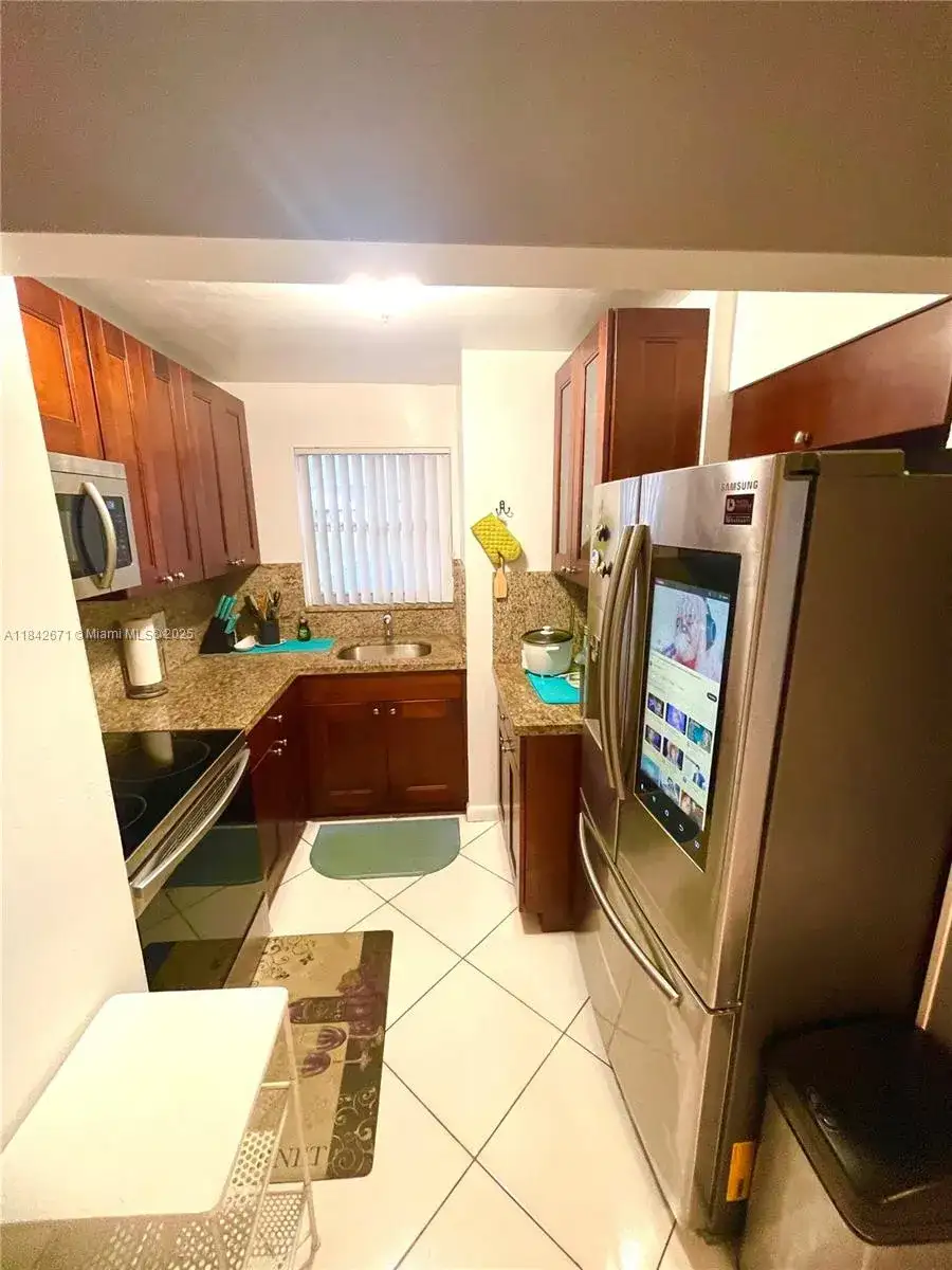 8821 W Flagler St # 411, Miami FL 33174 photo 4