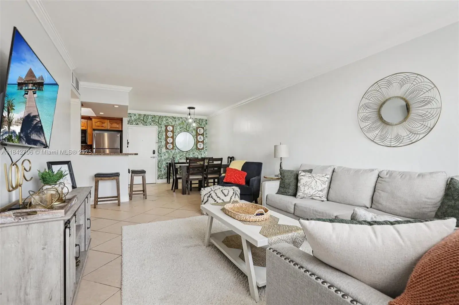7441 Wayne Ave # 2B, Miami Beach FL 33141