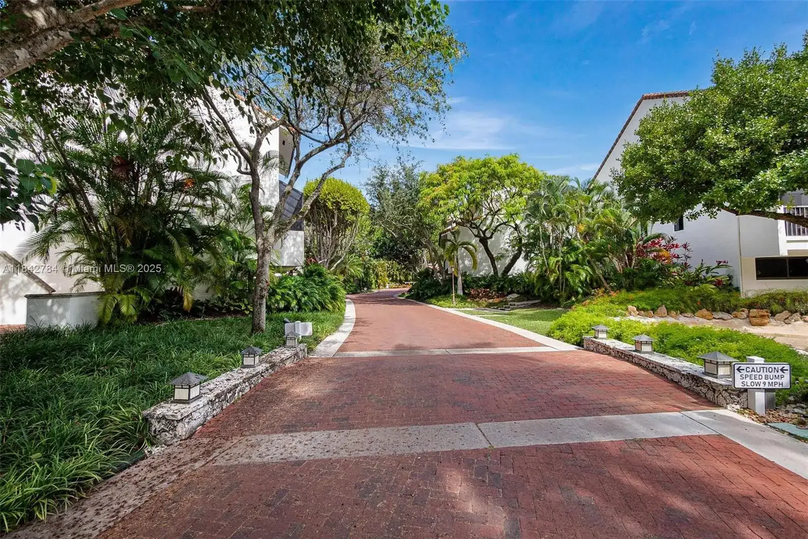 2000 S Bayshore Dr # 69, Miami FL 33133 photo 3