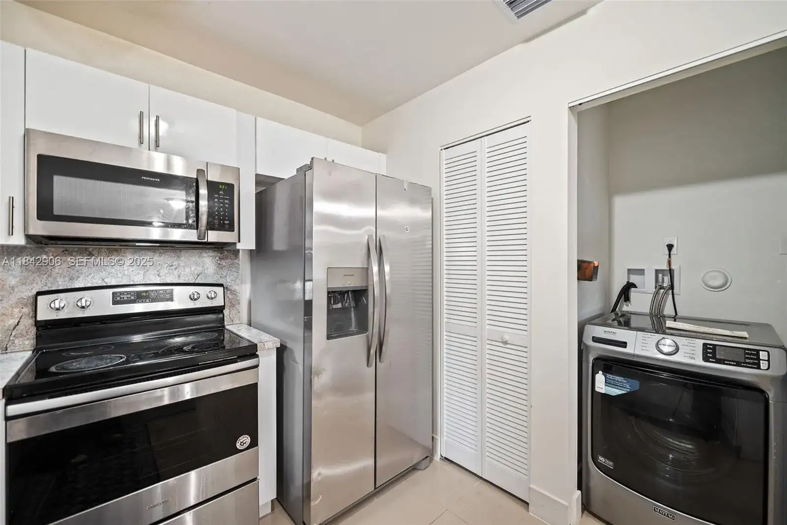 6723 NW 6th Ave, Miami FL 33150 photo 4