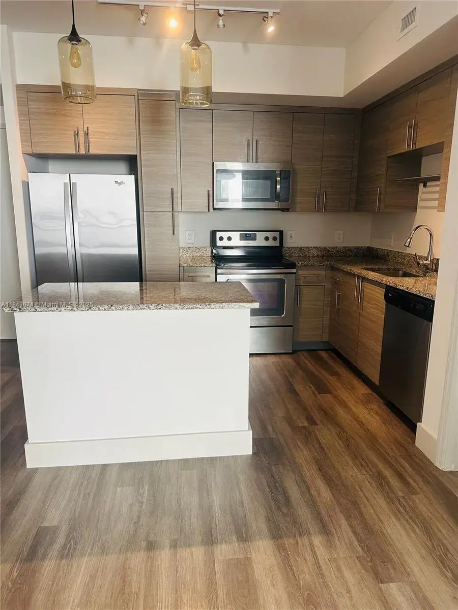 817 SE 2nd Ave # 417, Fort Lauderdale FL 33316