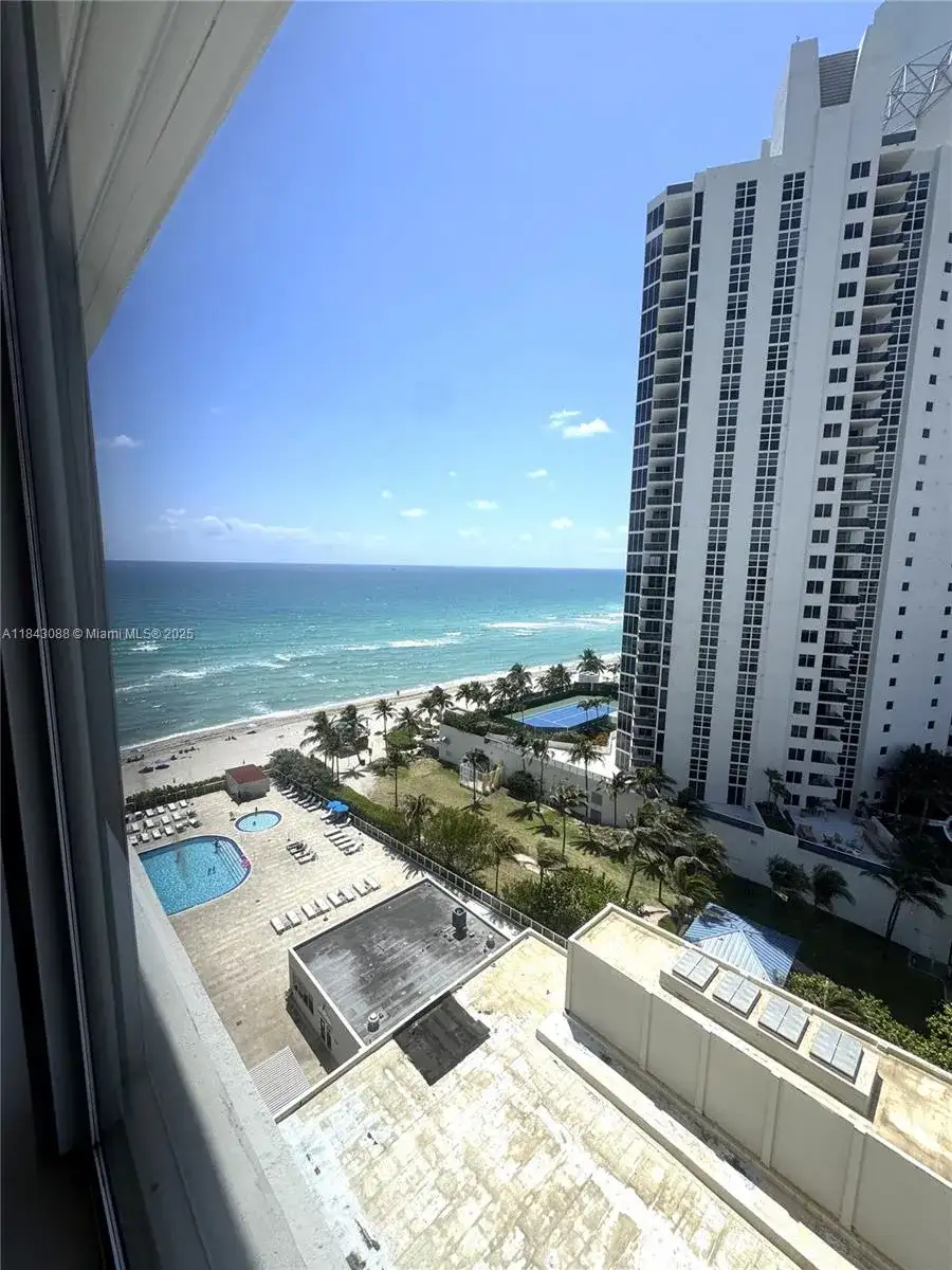 19201 Collins Ave # 1103, Sunny Isles Beach FL 33160 photo 4