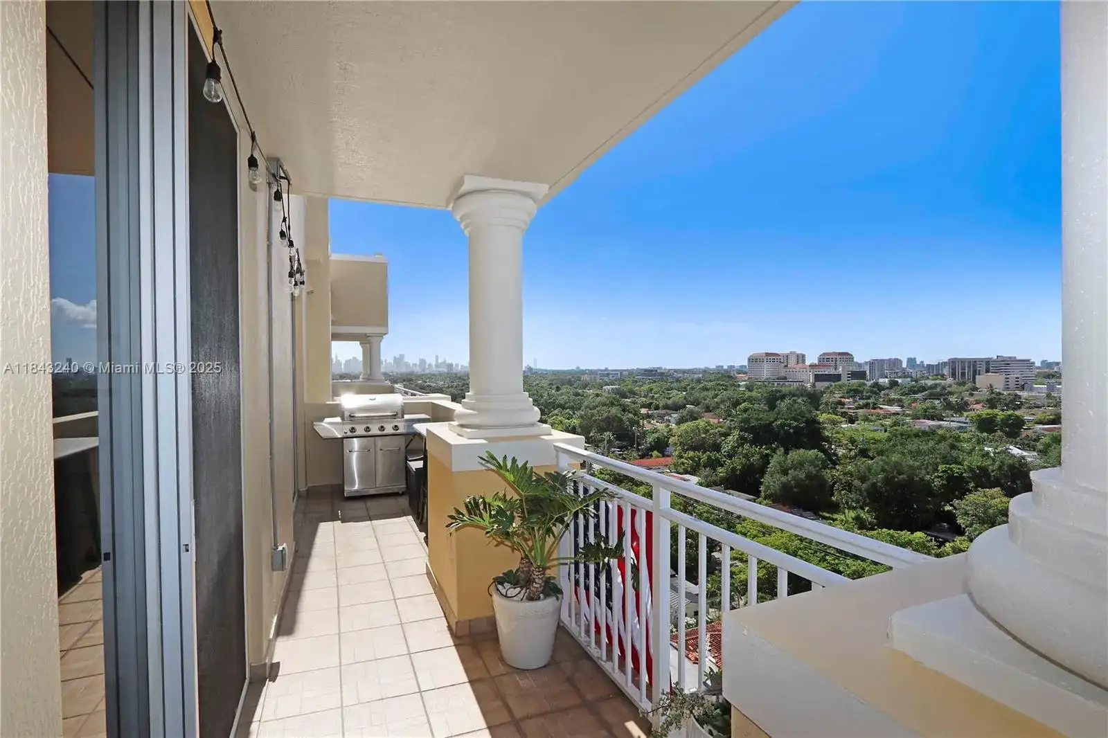 215 SW 42nd Ave, Miami FL 33134 photo 4