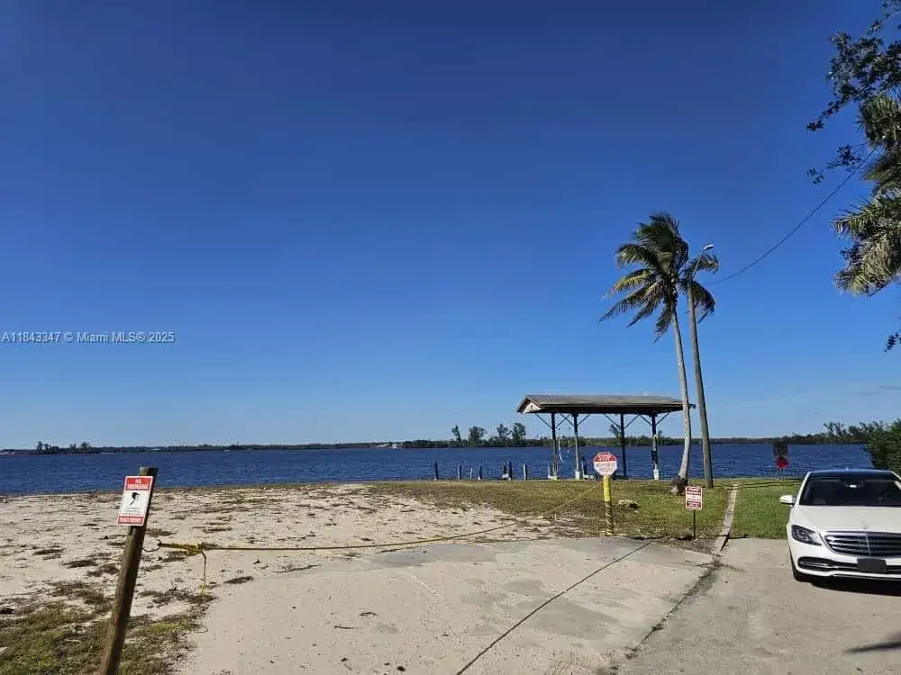 4567 E RIVERSIDE DR, Fort Myers FL 33905 photo 3