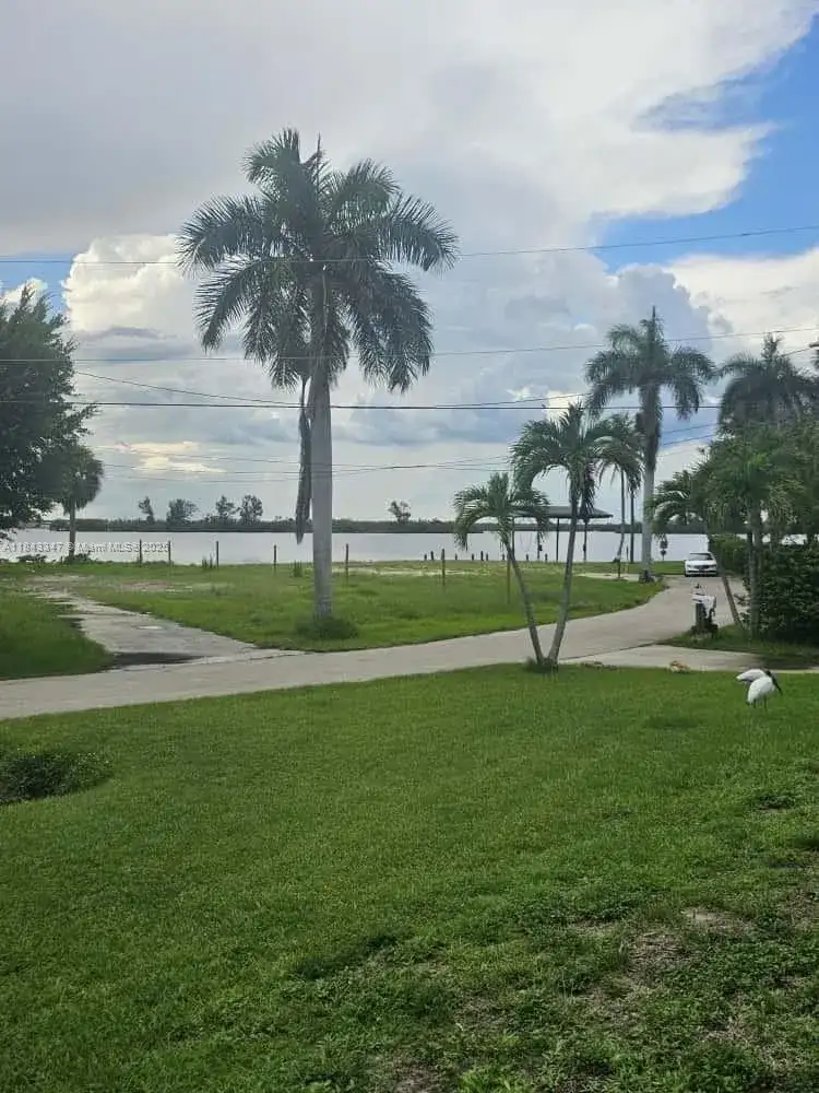 4567 E RIVERSIDE DR, Fort Myers FL 33905 photo 5