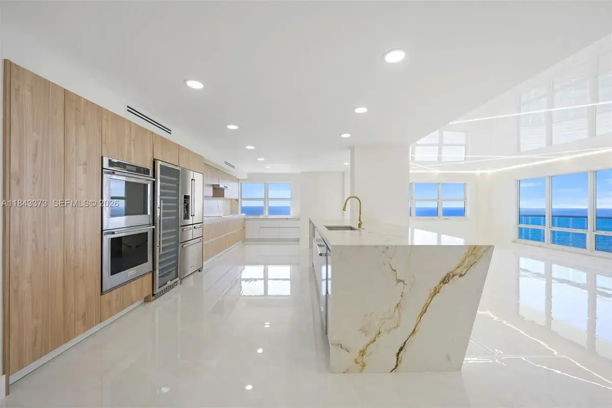 3410 Galt Ocean Dr, Fort Lauderdale FL 33308