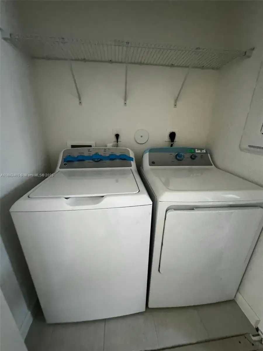 23052 SW 129th Pl, Miami FL 33170 photo 3