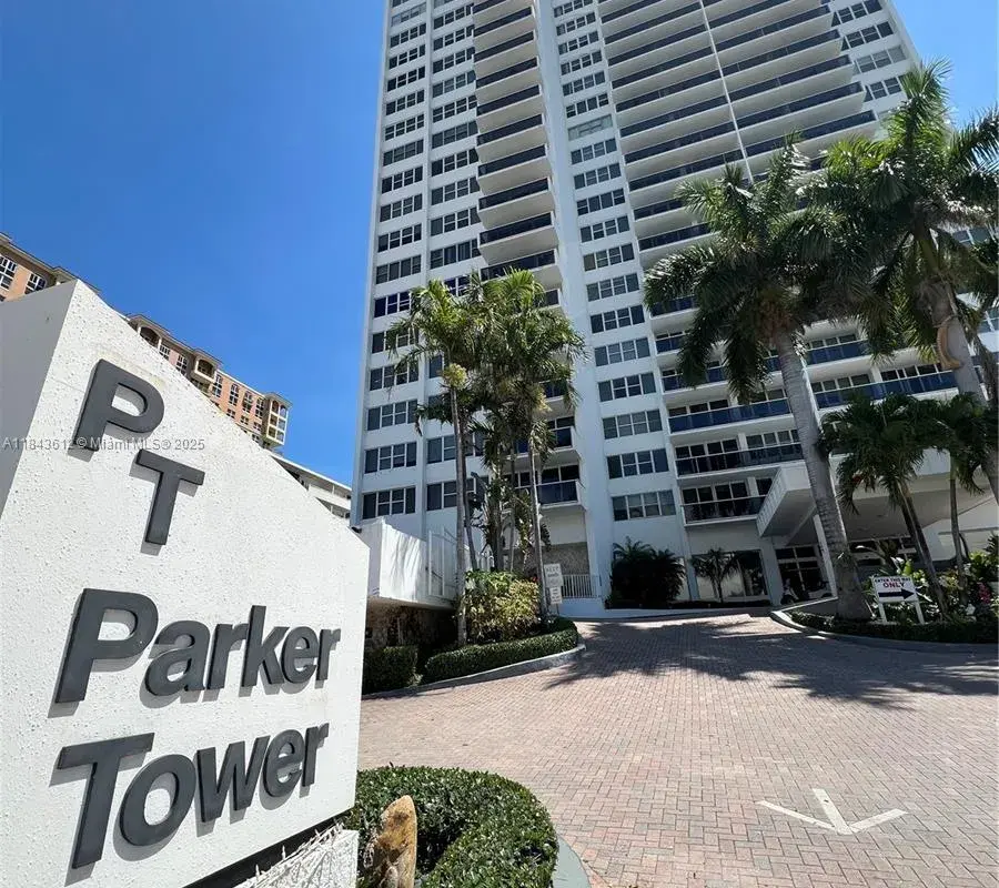 3140 S Ocean Dr # 303, Hallandale Beach FL 33009