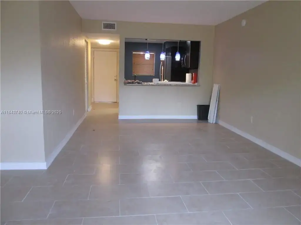 901 NE 209th Ter # 106, Miami FL 33179 photo 2