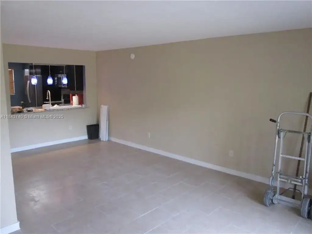 901 NE 209th Ter # 106, Miami FL 33179 photo 3