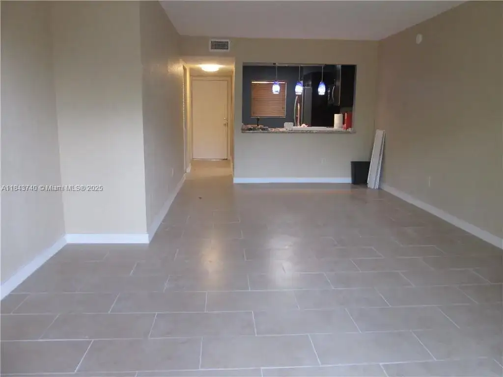 901 NE 209th Ter # 106, Miami FL 33179 photo 4