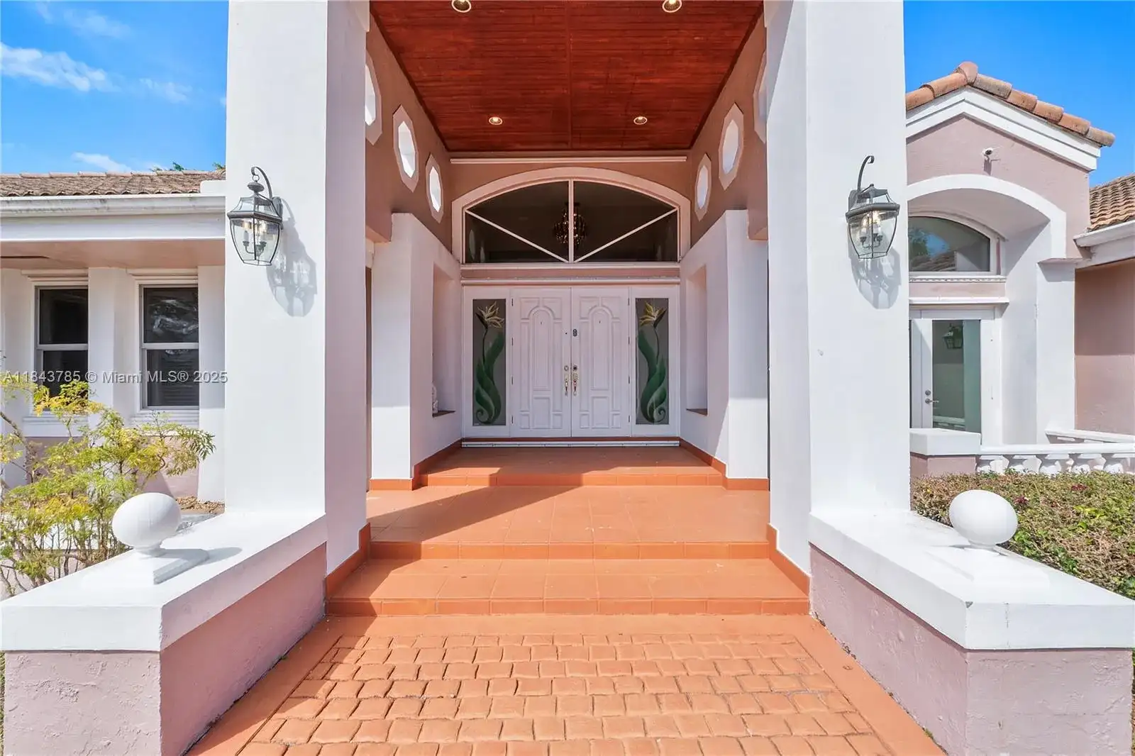 7469 SW 168th Ter, Palmetto Bay FL 33157 photo 3