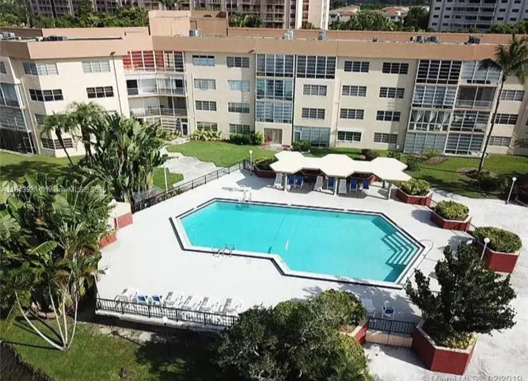 873 NE 195th St # 307, Miami FL 33179 photo 5