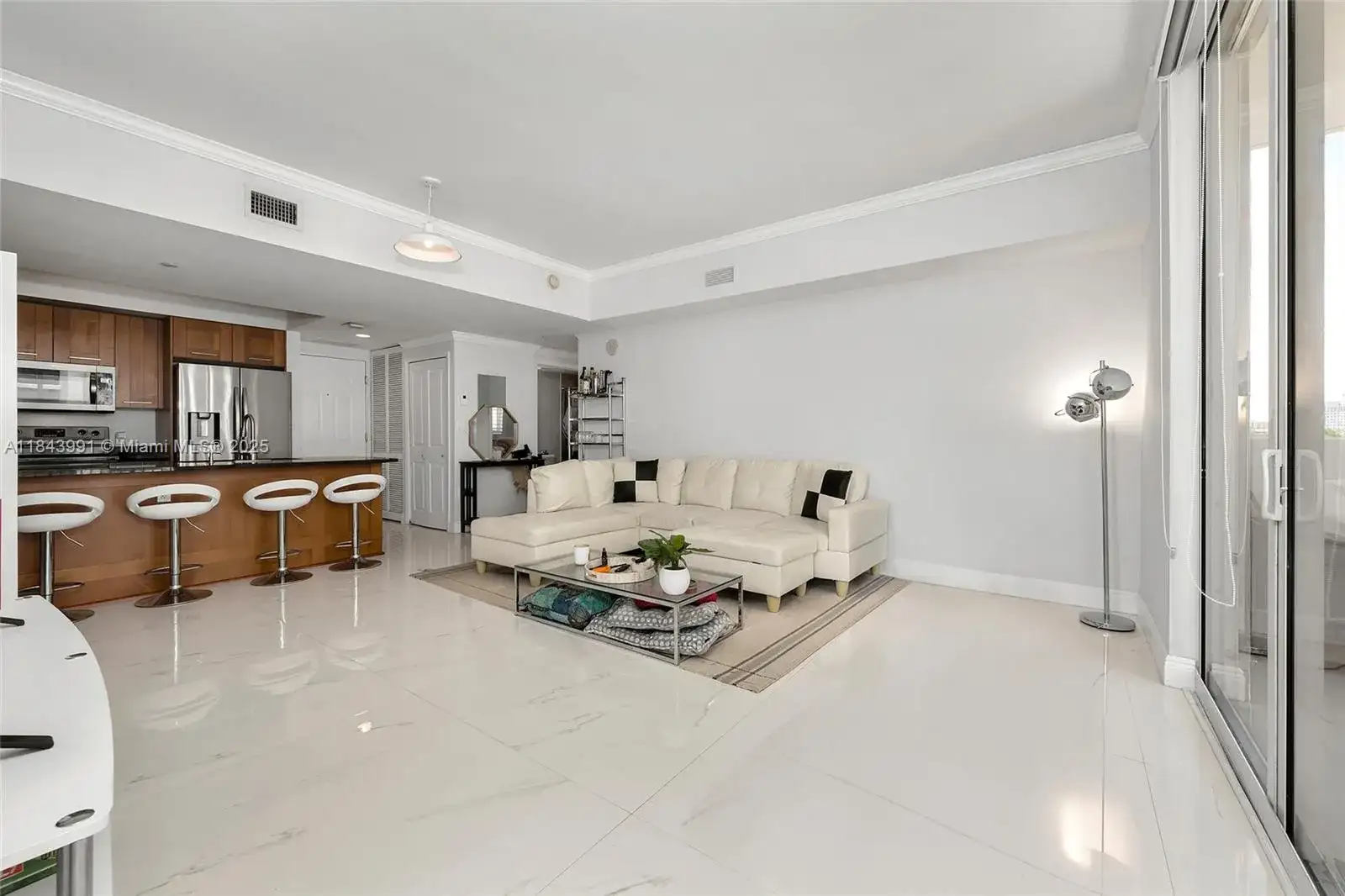 4100 Salzedo St # 515, Coral Gables FL 33146 photo 3