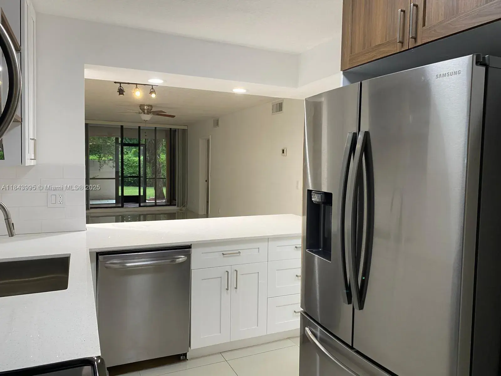 8411 Forest Hills Dr # 105, Coral Springs FL 33065