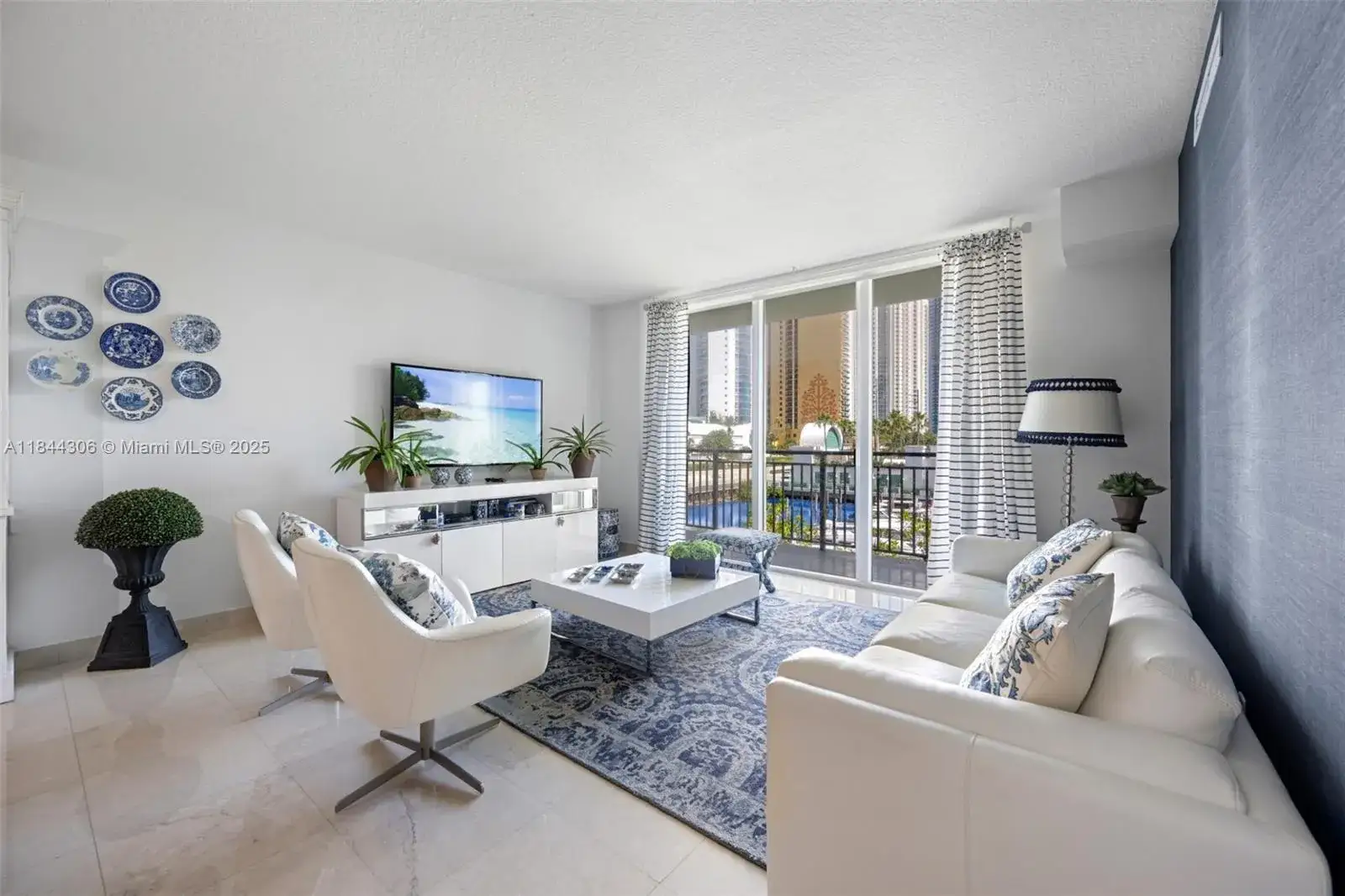 150 Sunny Isles Blvd, Sunny Isles Beach FL 33160