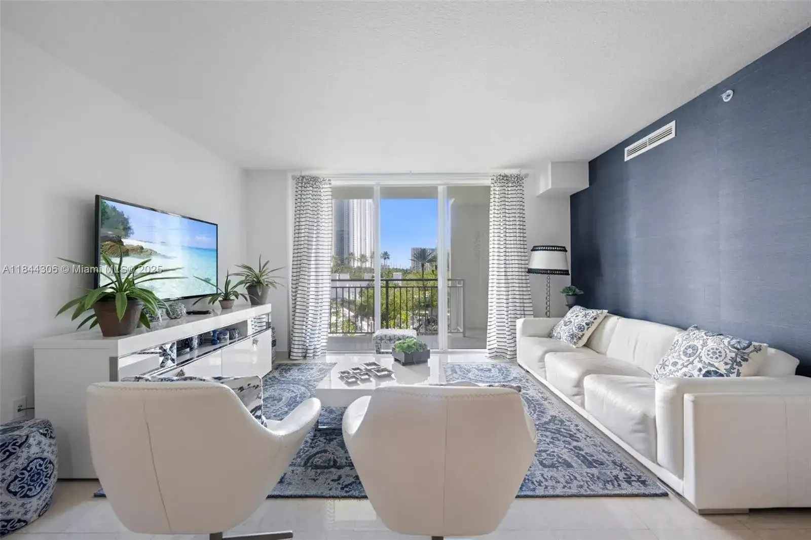 150 Sunny Isles Blvd, Sunny Isles Beach FL 33160 photo 2