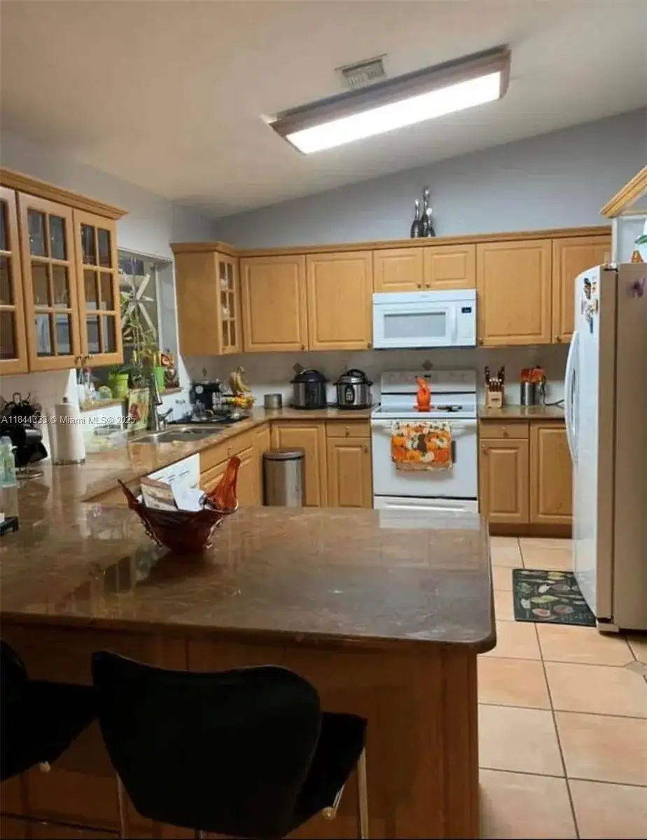 2802 SW 142nd Ct # 0, Miami FL 33175 photo 4