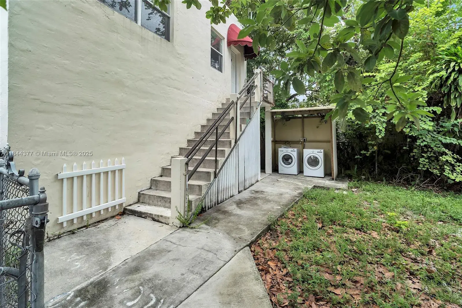 1137 NW 29th Ter # 1130, Miami FL 33127