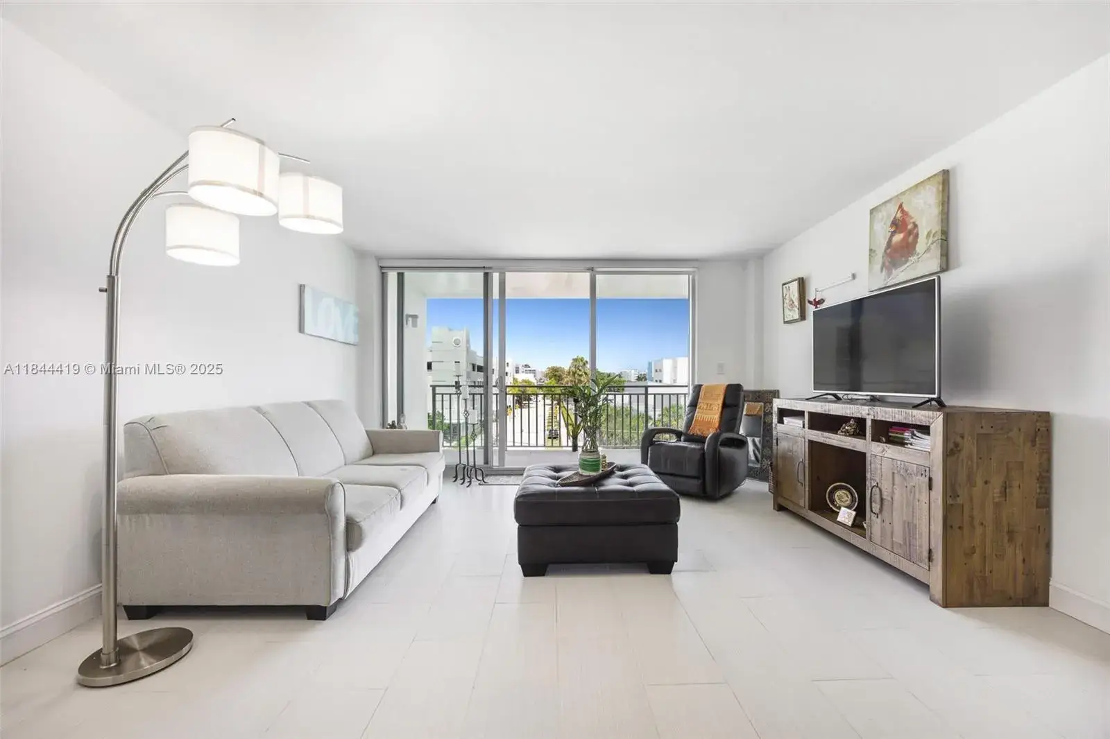 9500 W Bay Harbor Dr # 4F, Bay Harbor Islands FL 33154