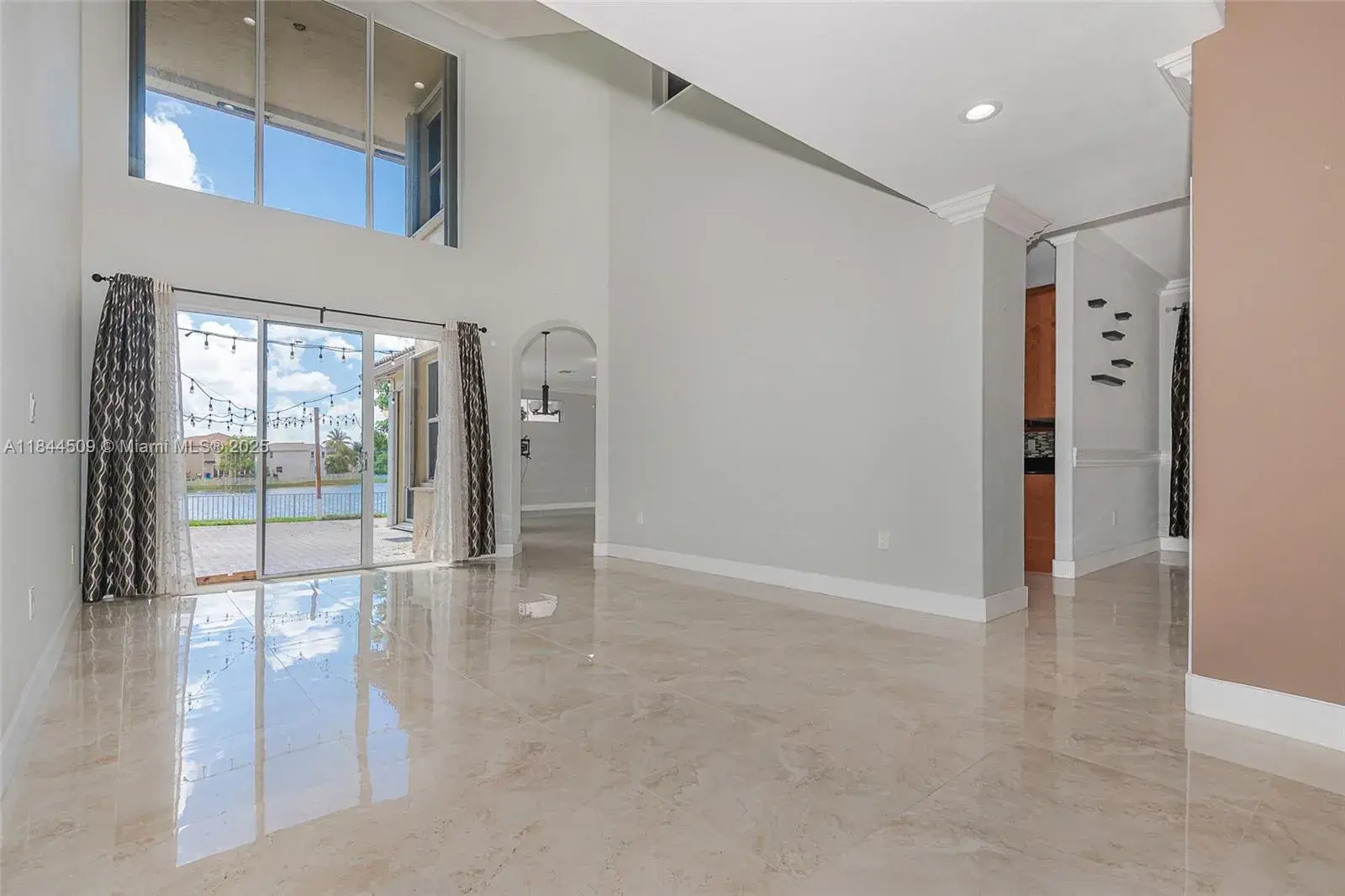 2021 SW 176th Ave, Miramar FL 33029